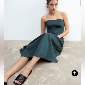 Zara black leather woven slides size 40/ US 9